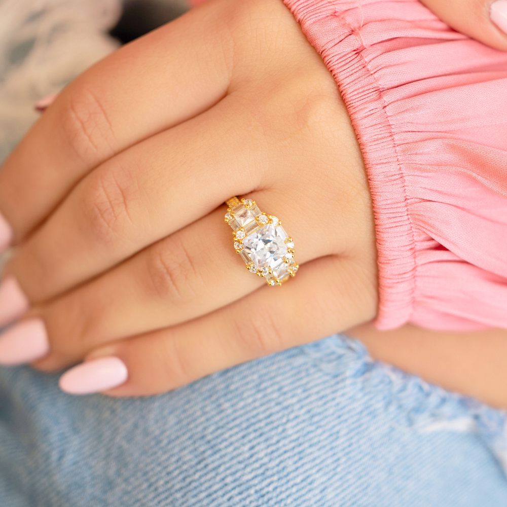 Brooklyn Engagement Ring in Gold - Everyday Sparkle That's Sure to Dazzle