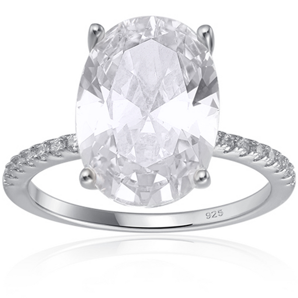 Dolly Engagement Ring in Silver