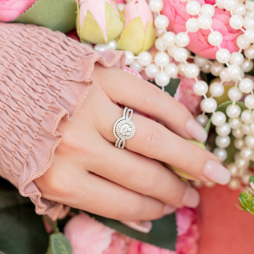 Eliza Engagement Ring in Silver - Stunning Set with Tons of Sparkle