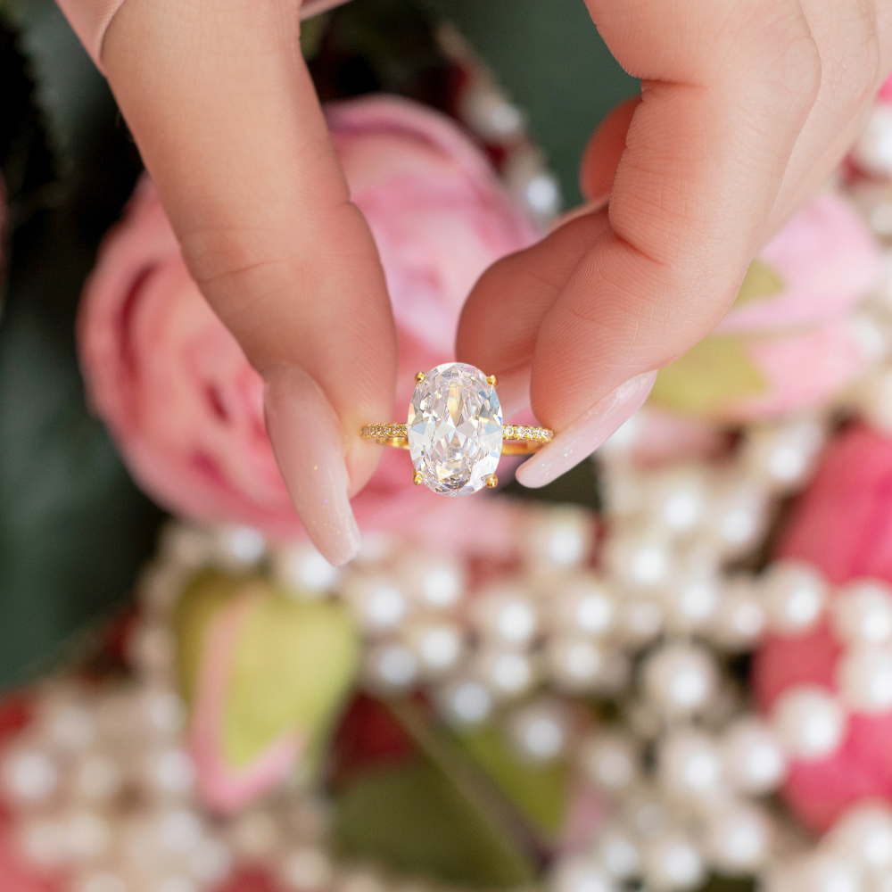 Dolly Engagement Ring in Gold - A Starlette Best-Selling Ring!