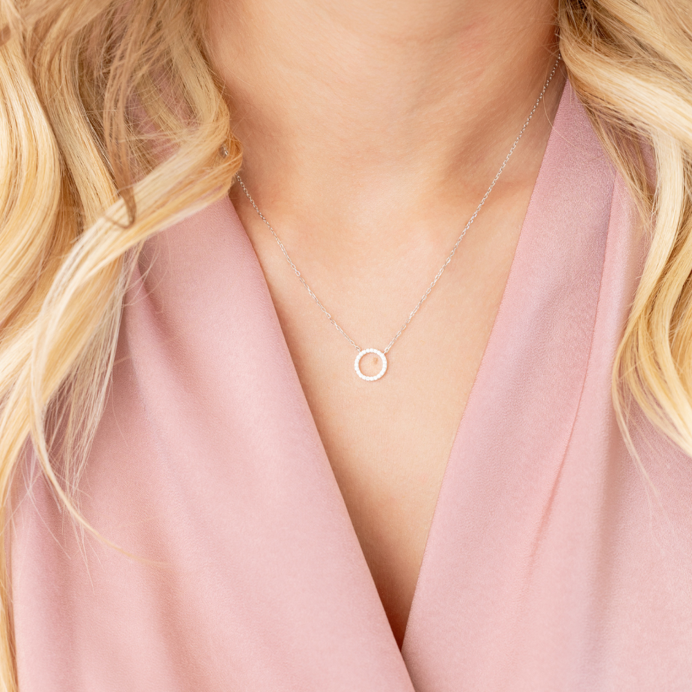 Eternity Necklace in Silver - A Stunning Staple for Any Wardrobe