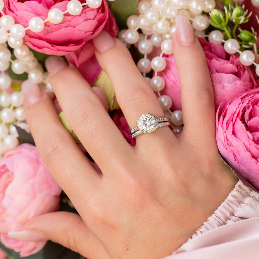 Sophia Engagement Ring in Silver - Stunning Detail for the Ultimate Bling
