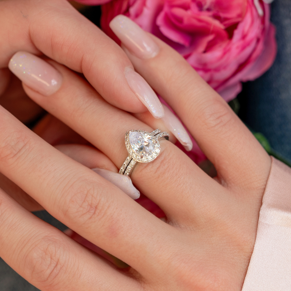 Juliet Teardrop Engagement Ring in Silver - Bold and Stunning Design