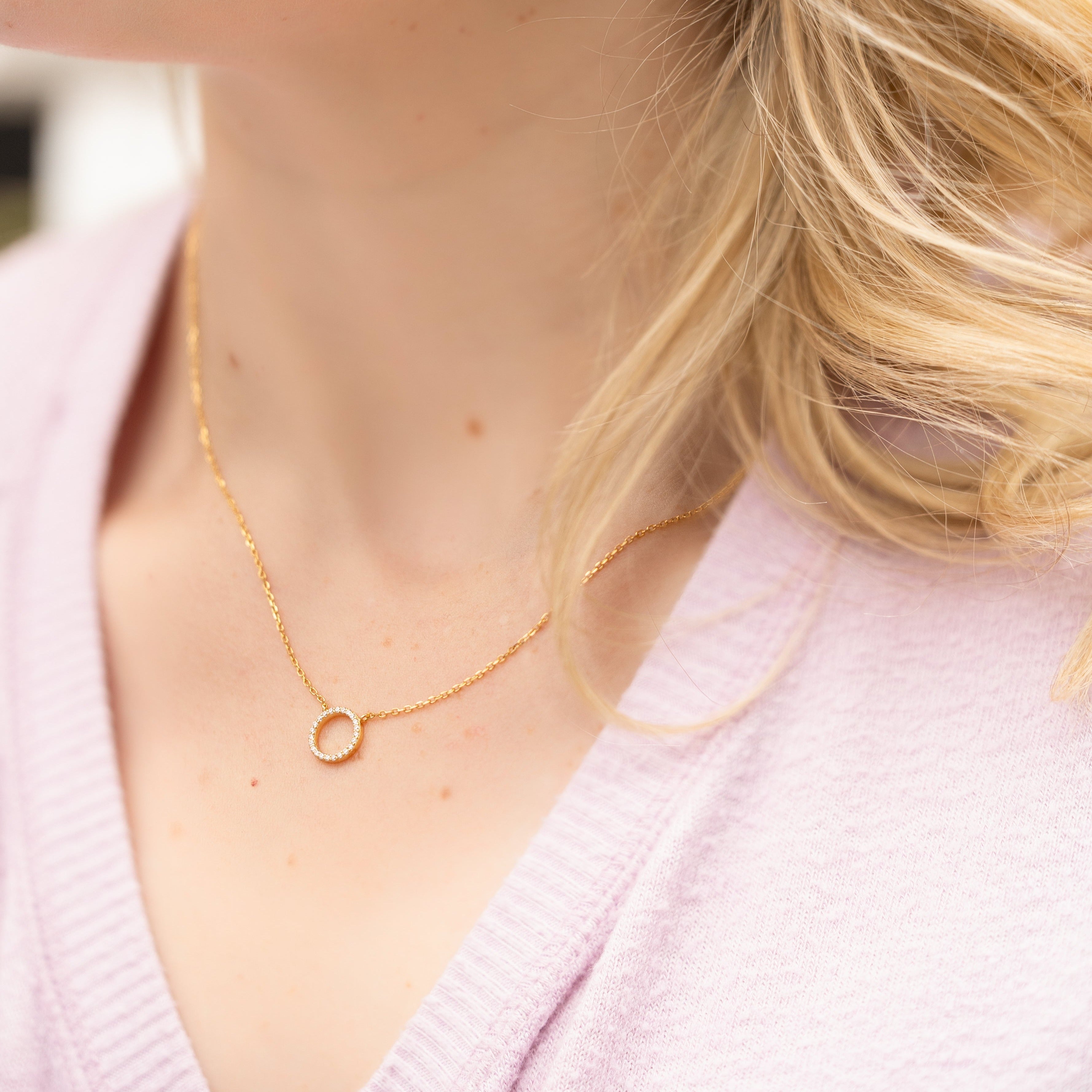 Eternity Necklace in Gold - A Stunning Staple for Any Wardrobe
