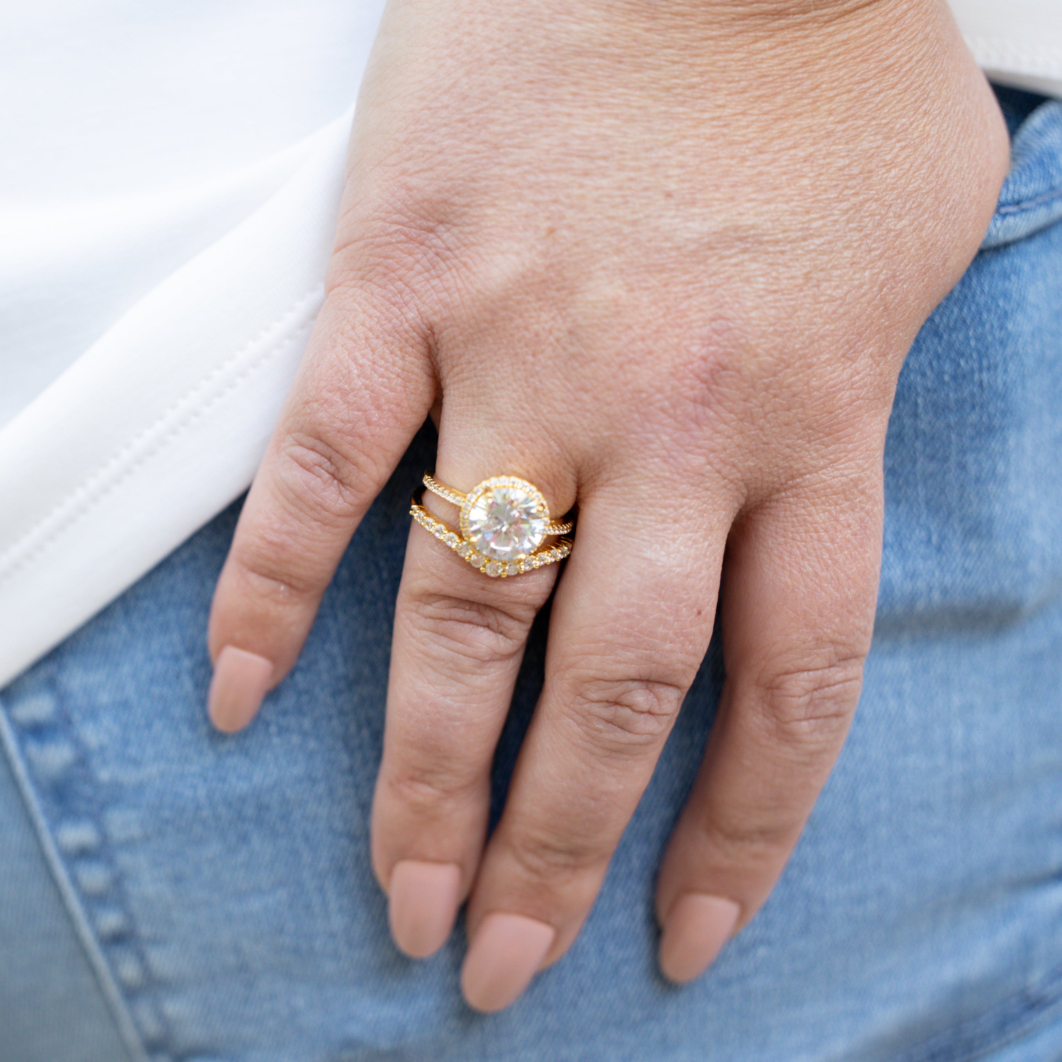 Jolene Engagement Ring in Gold - Unparalleled Sparkle!