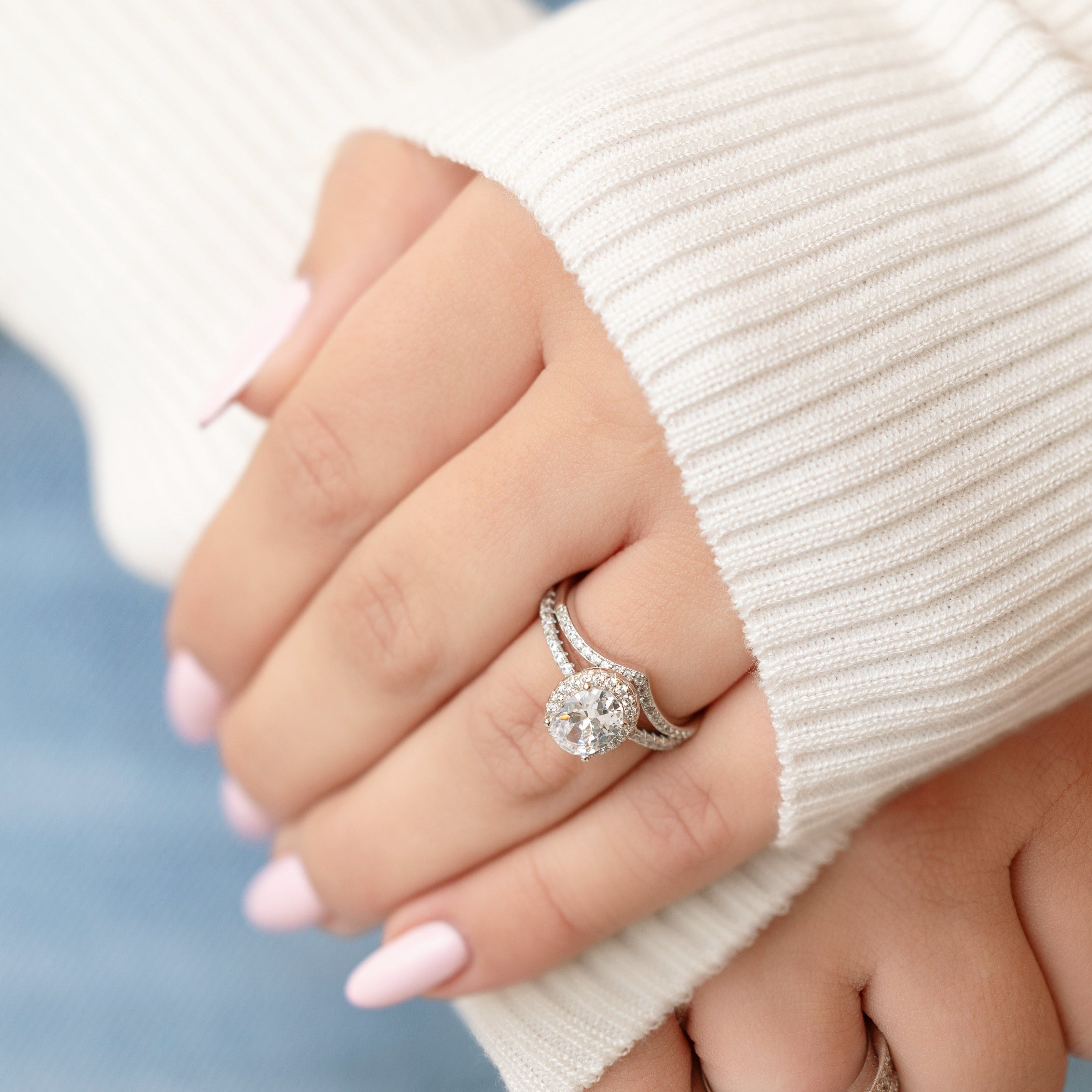 Guinevere Engagement Ring in Silver - Perfect Travel Twin for Your Next Adventure