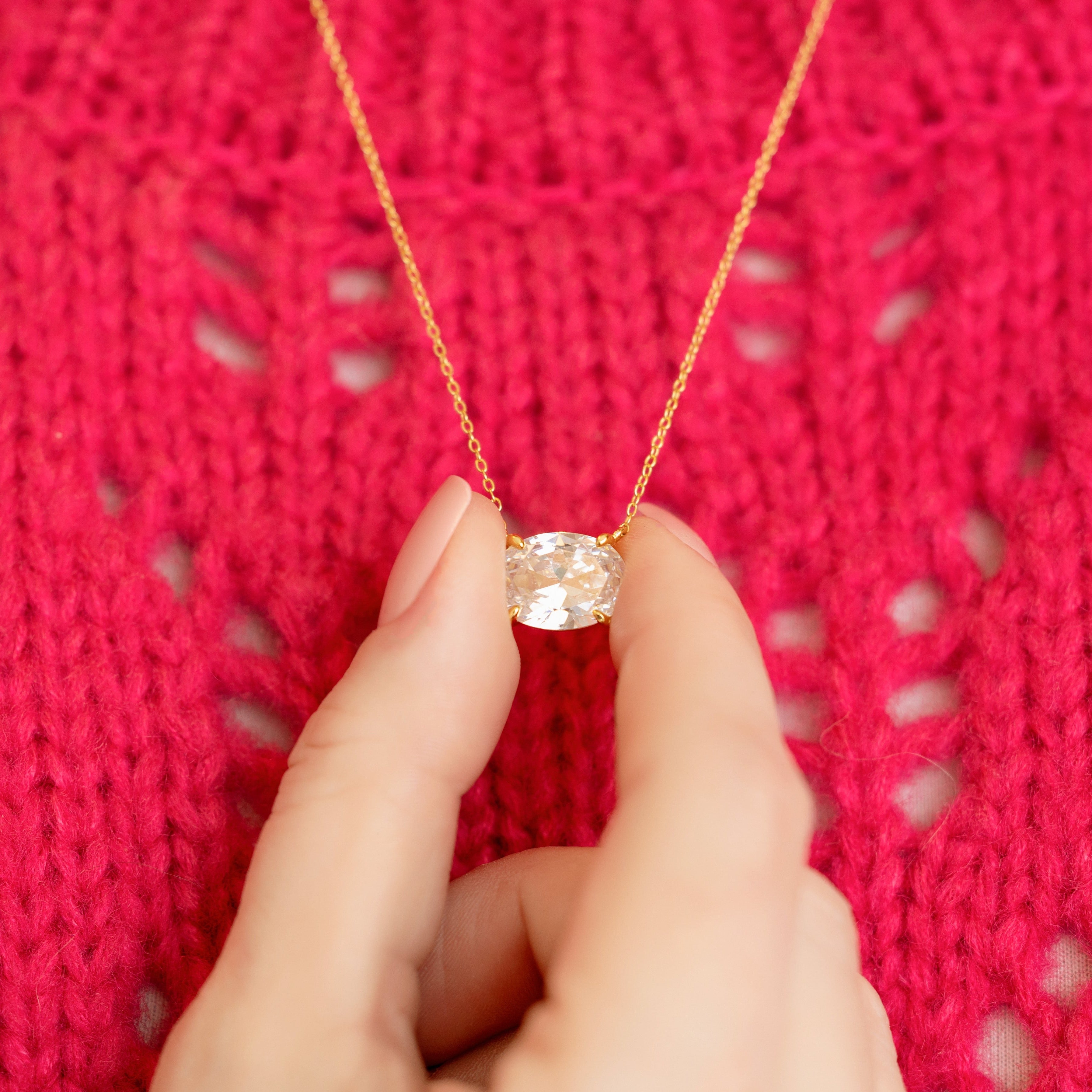 The Dolly Necklace in Gold - A Starlette Best Seller!