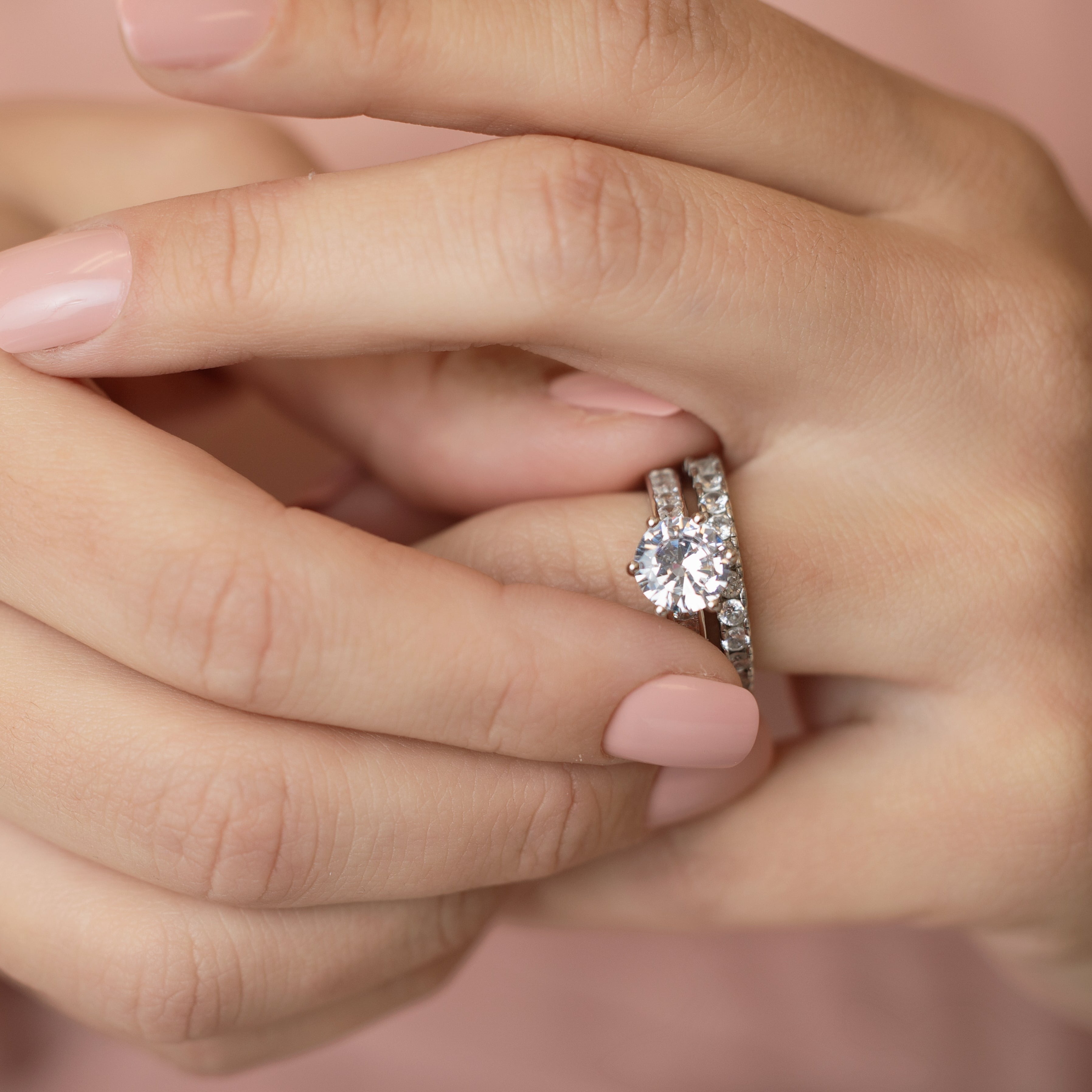 Mandy Engagement Ring - Timeless Beauty with Extra Sparkle