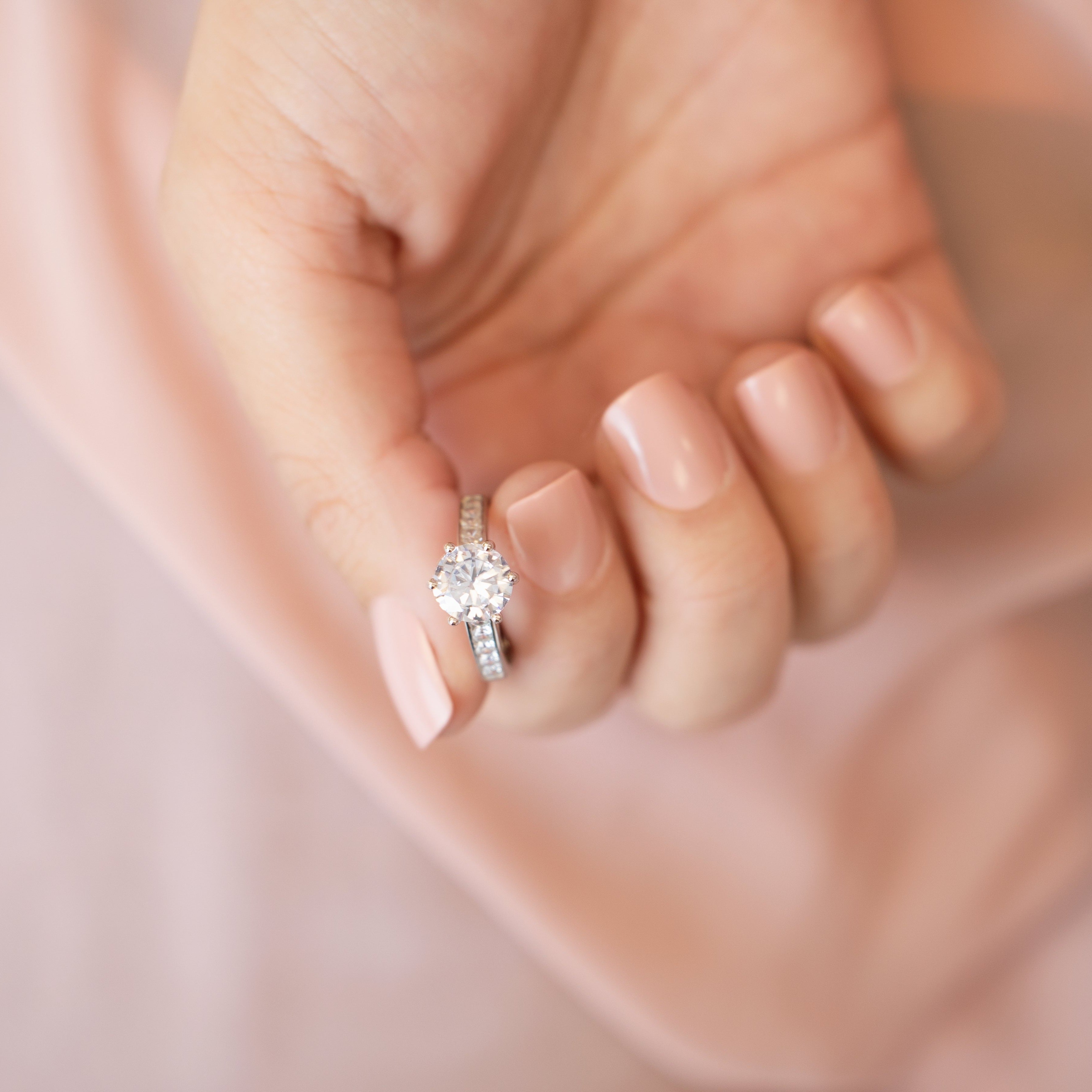 Mandy Engagement Ring - Timeless Beauty with Extra Sparkle