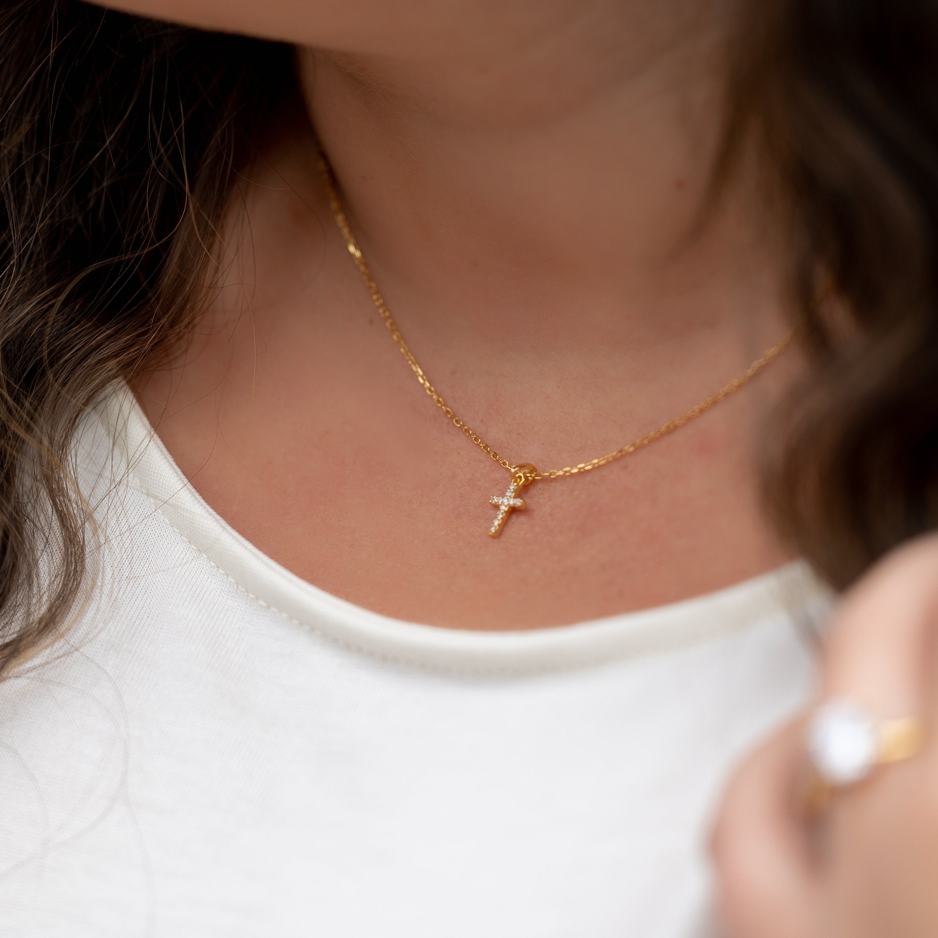 Dainty Cross Necklace in Silver - Perfect Timeless Simplicity