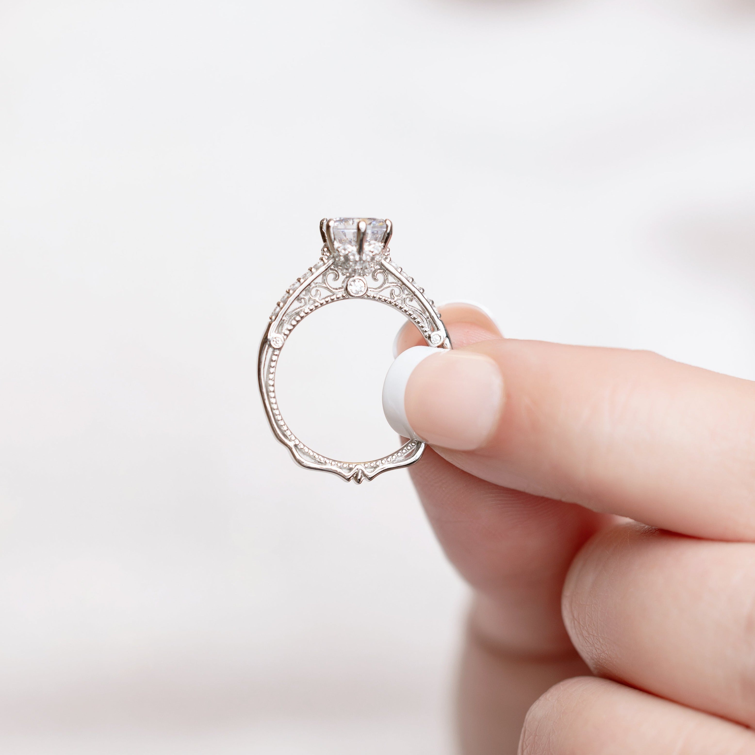 Madeleine Engagement Ring in Silver - With a Stunning Vintage Look