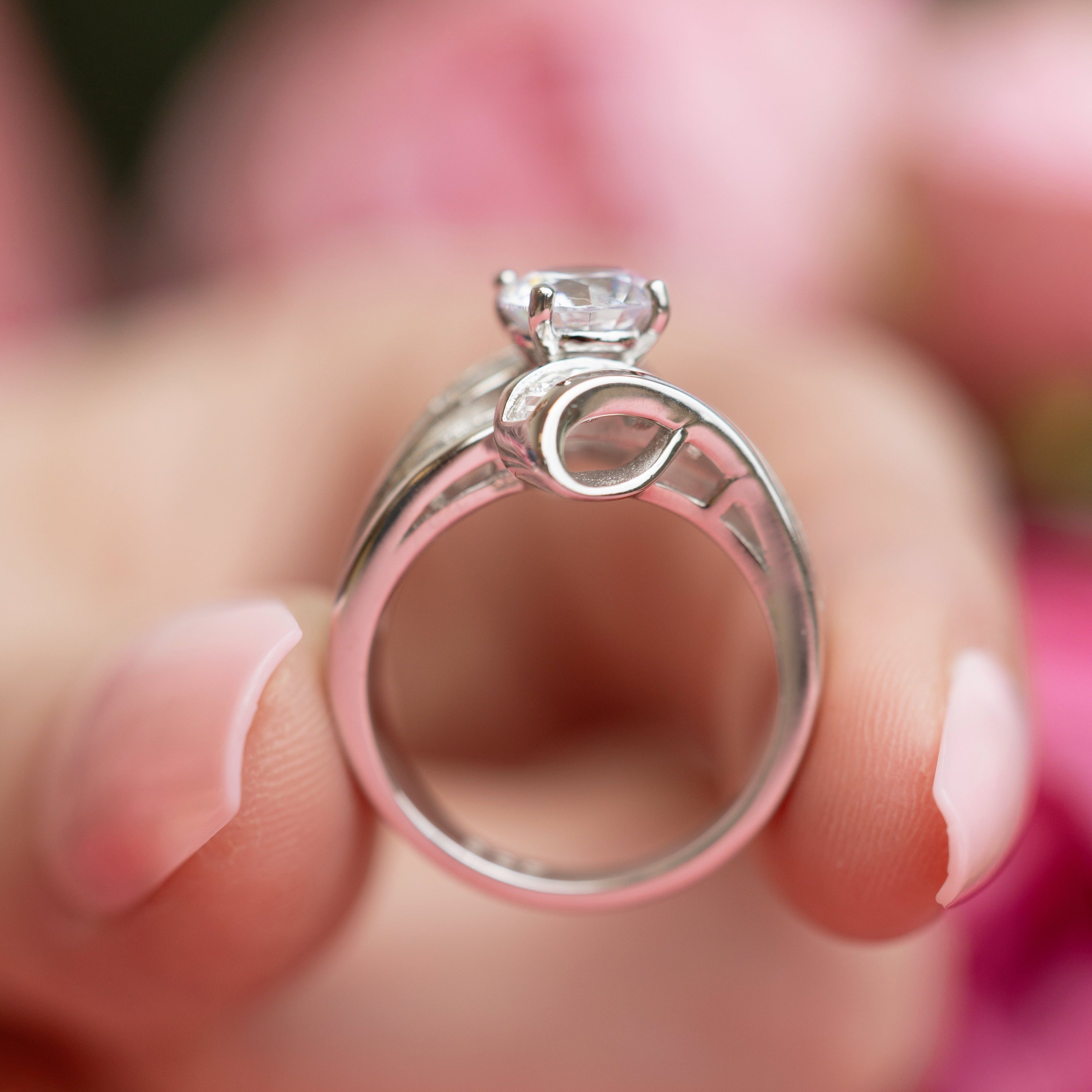 Genisse Engagement Ring in Silver - Spectacular Shimmer and Shine