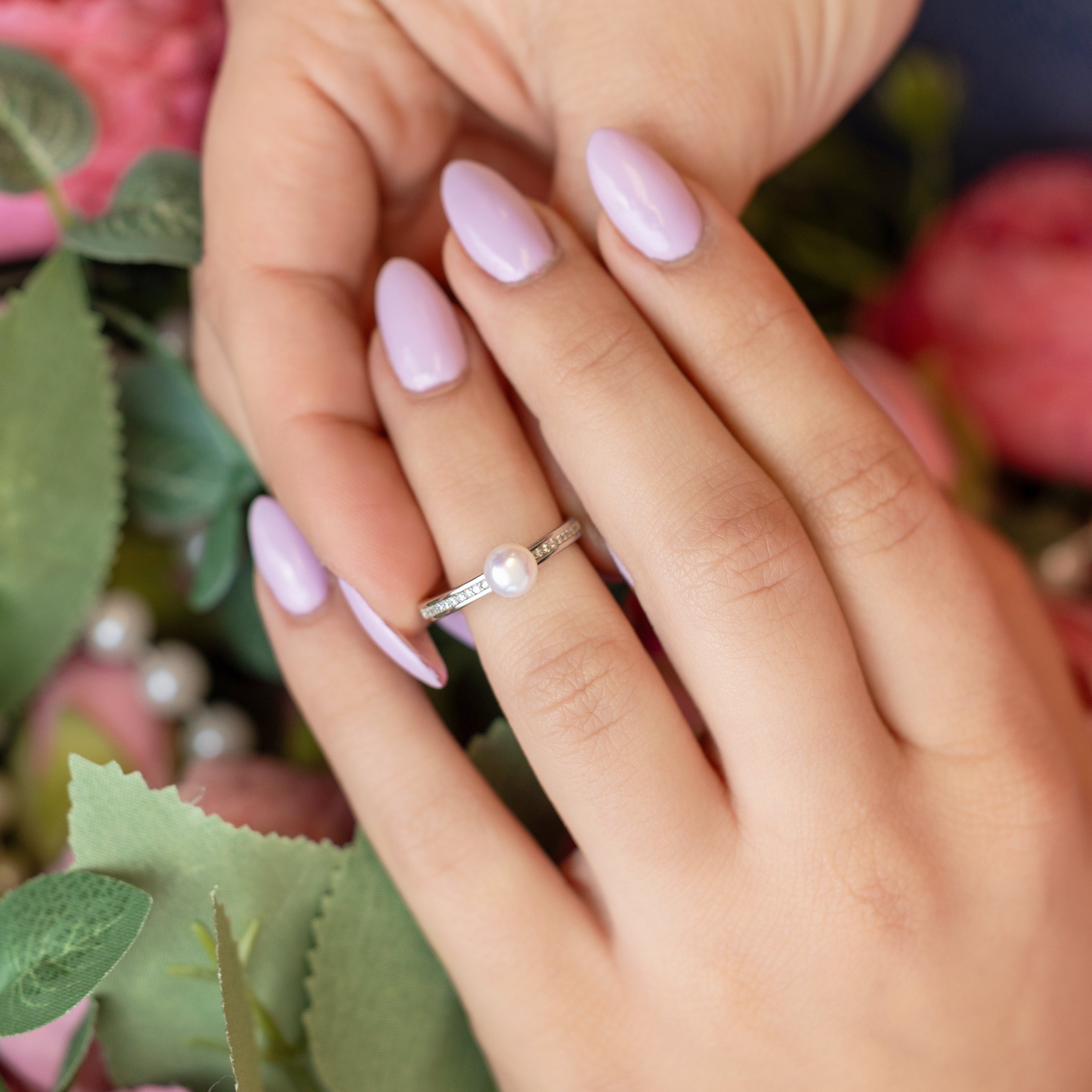 Amber Ring in Silver - The Pearl of our Collection