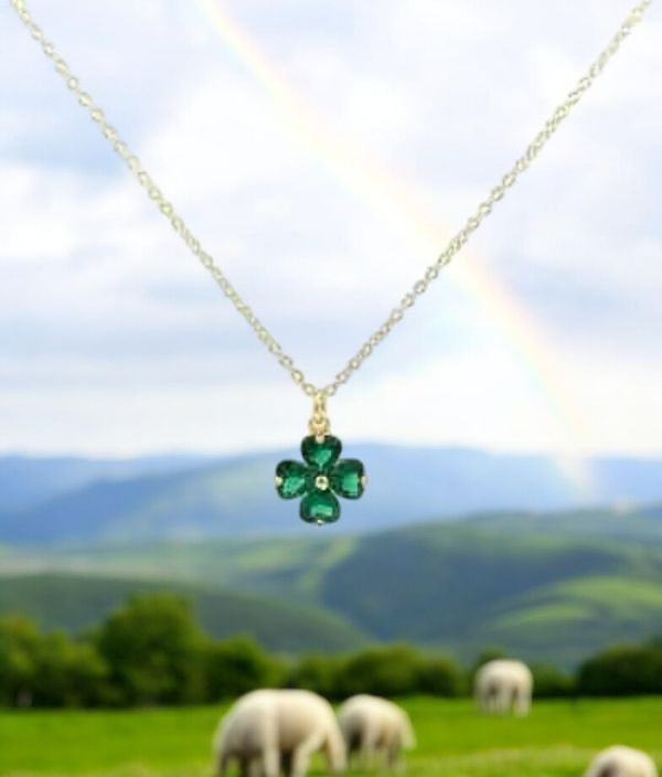 The Clover Necklace - Bringing Luck to You Everyday