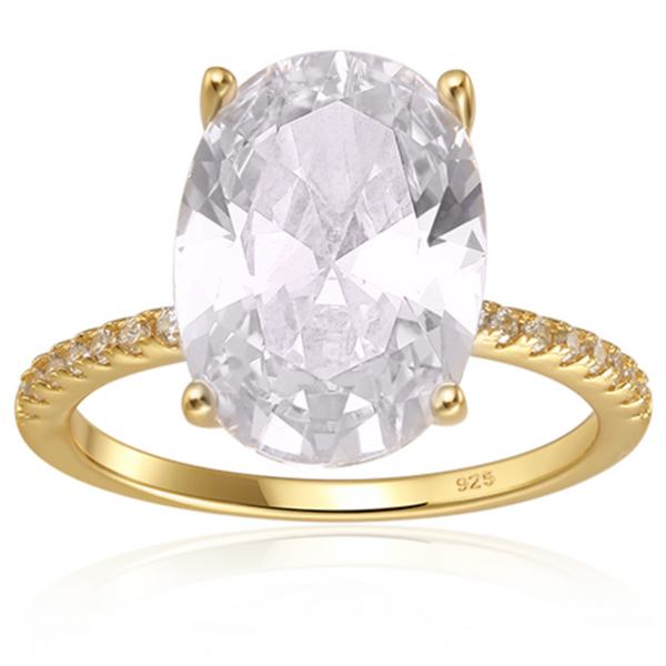 Dolly Engagement Ring in Gold