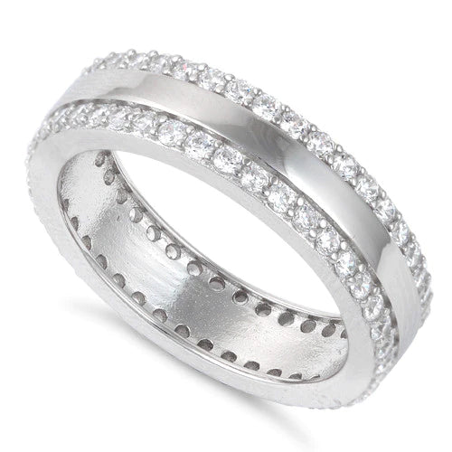 100% simulated diamond material (AAA CZ) in a stunning surface prong setting
Crafted from 925 sterling silver plated in Rhodium
Band width measures 5.5mm
Great to stack with other Starlette rings