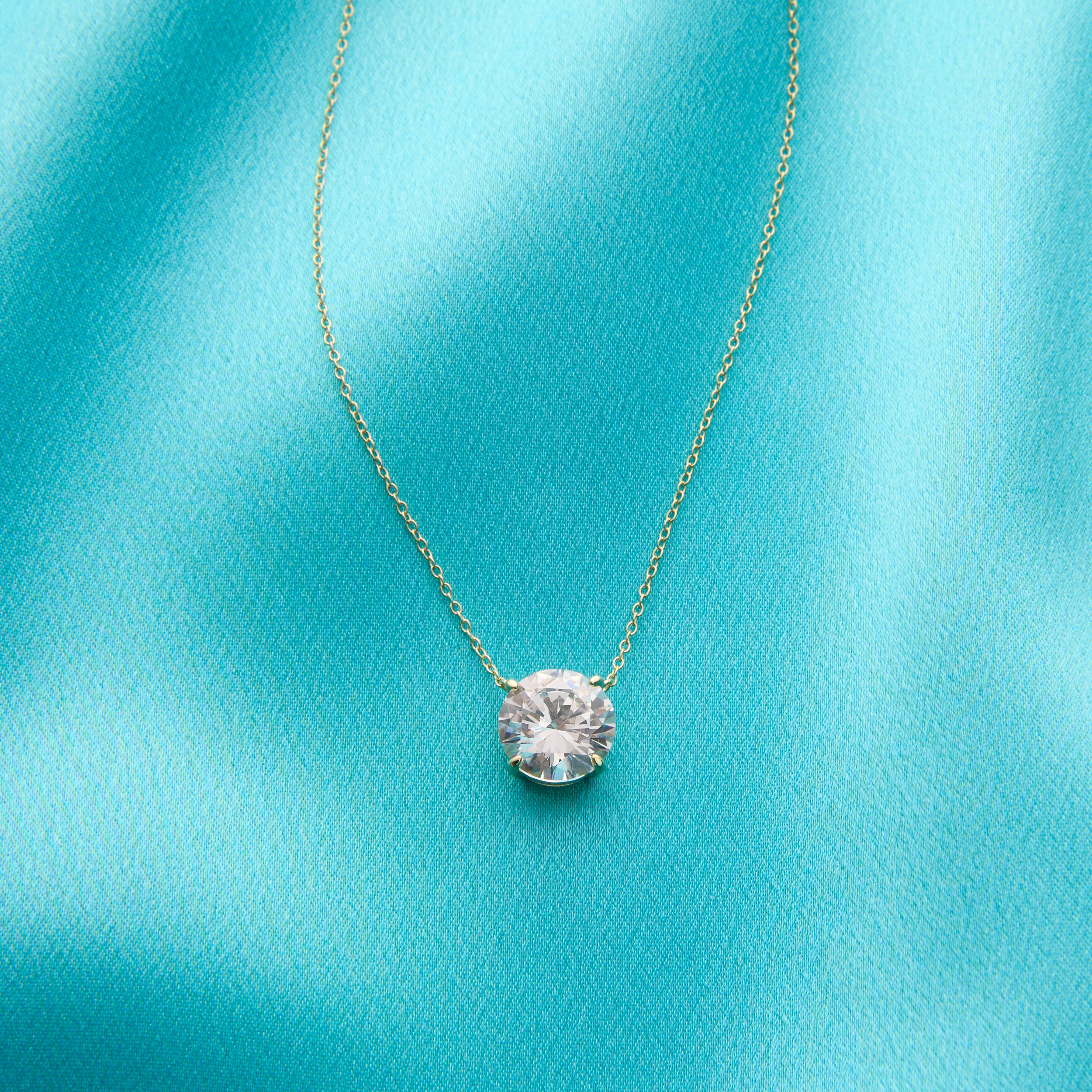 The Olivia Necklace in Gold - The Belle of the Ball