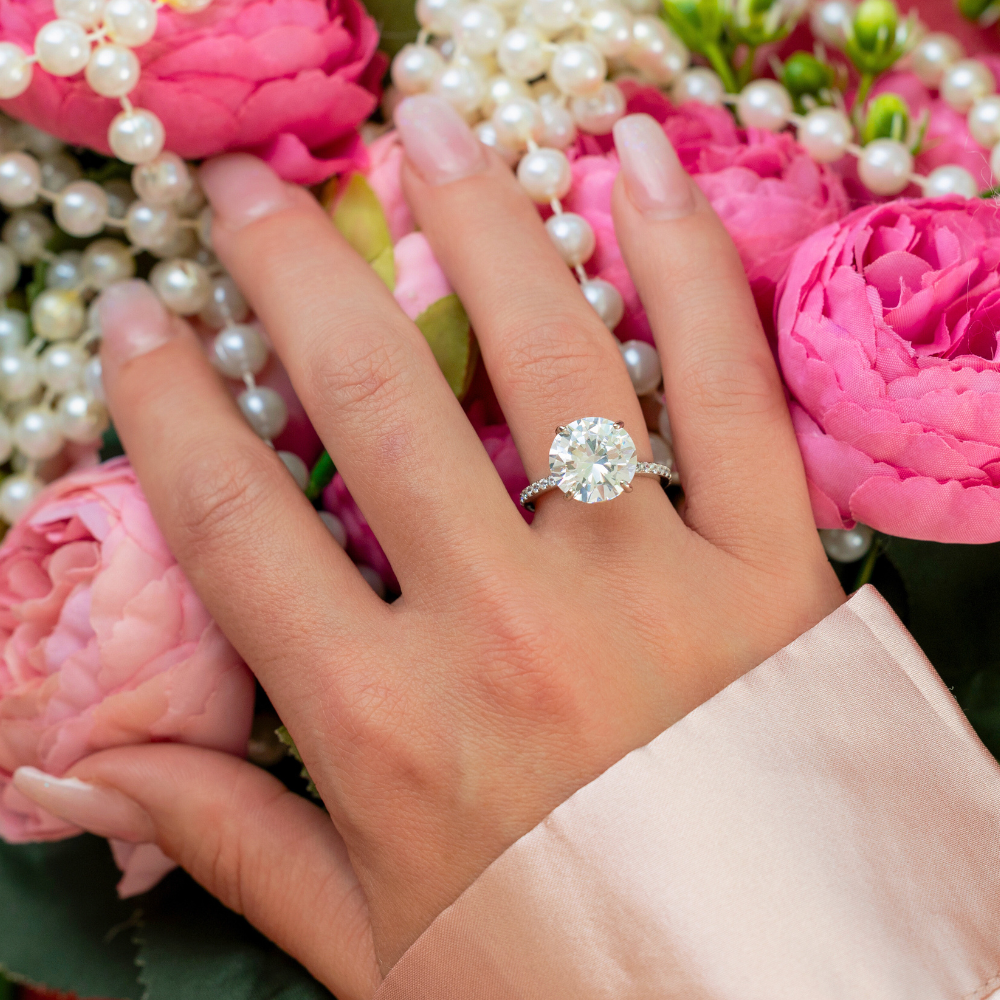 Olivia Engagement Ring in Silver - A Long-time Starlette Best Seller!