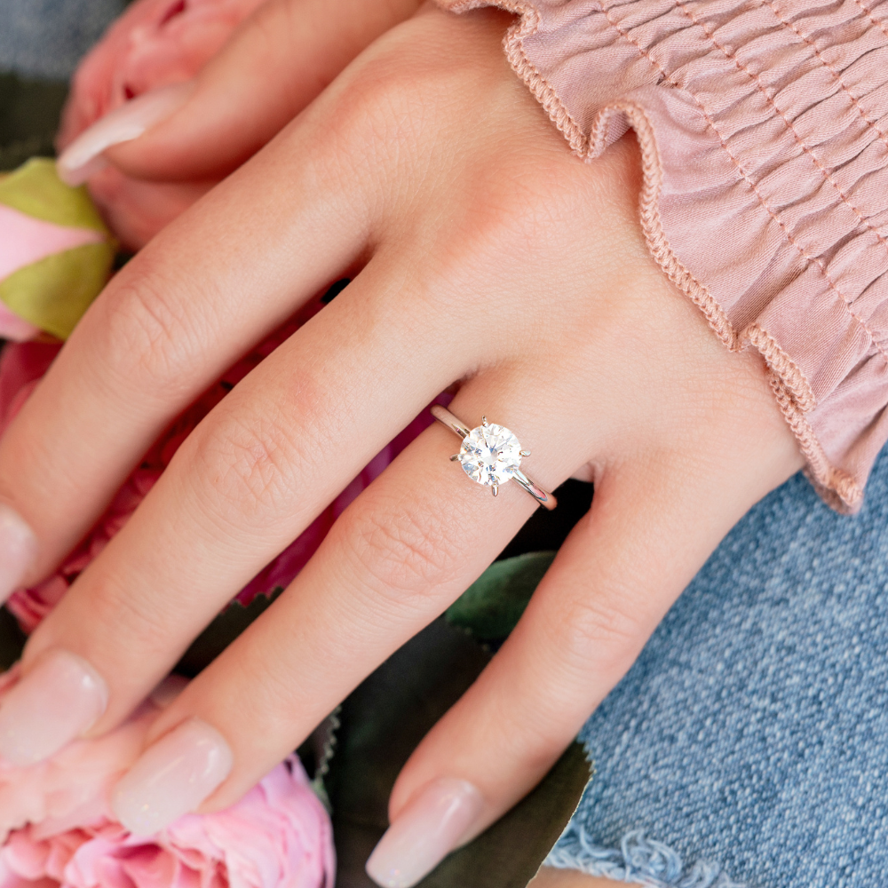 Ava Engagement Ring in Silver - Simply Stunning!