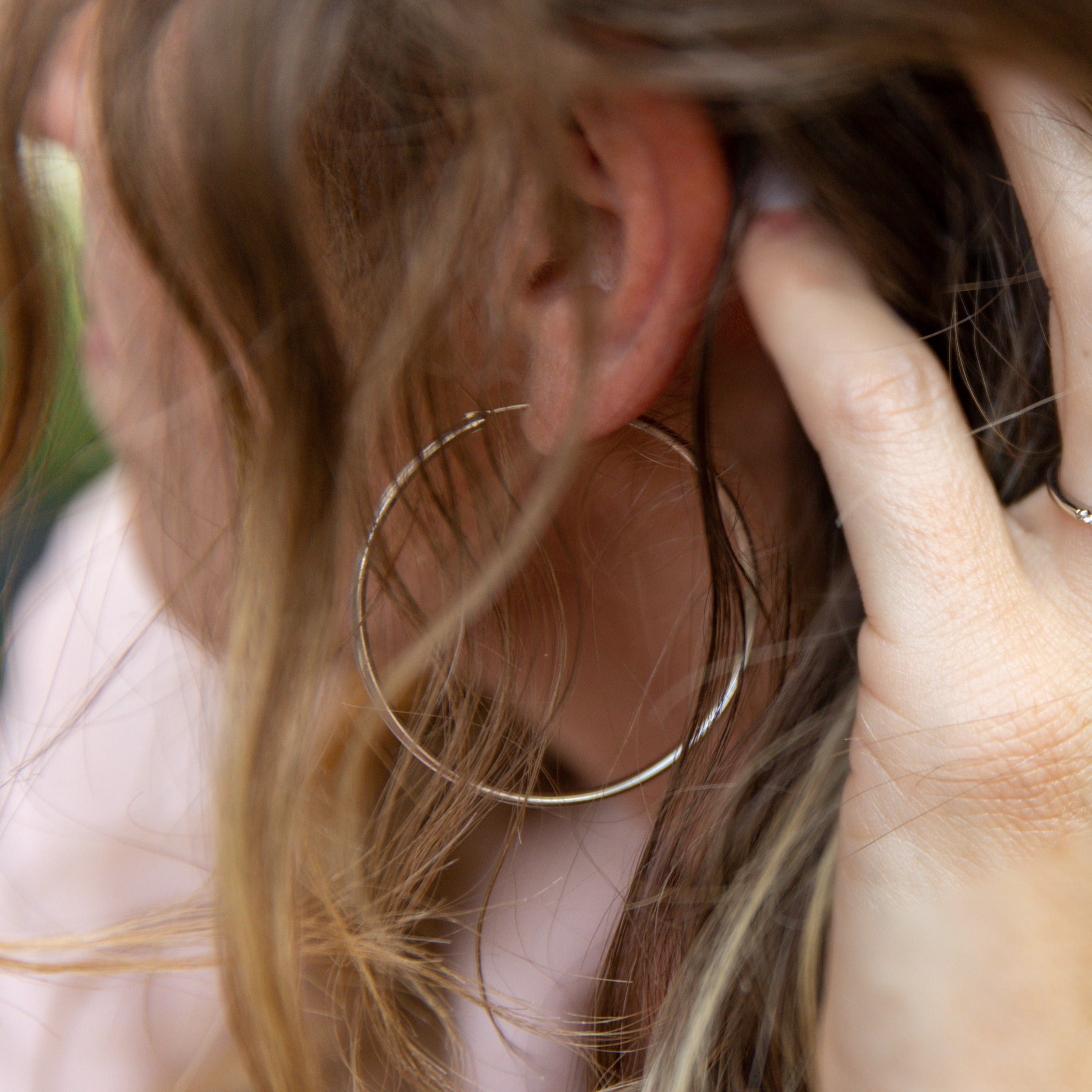 Silver Hoops - Your Lightweight Everyday Earrings
