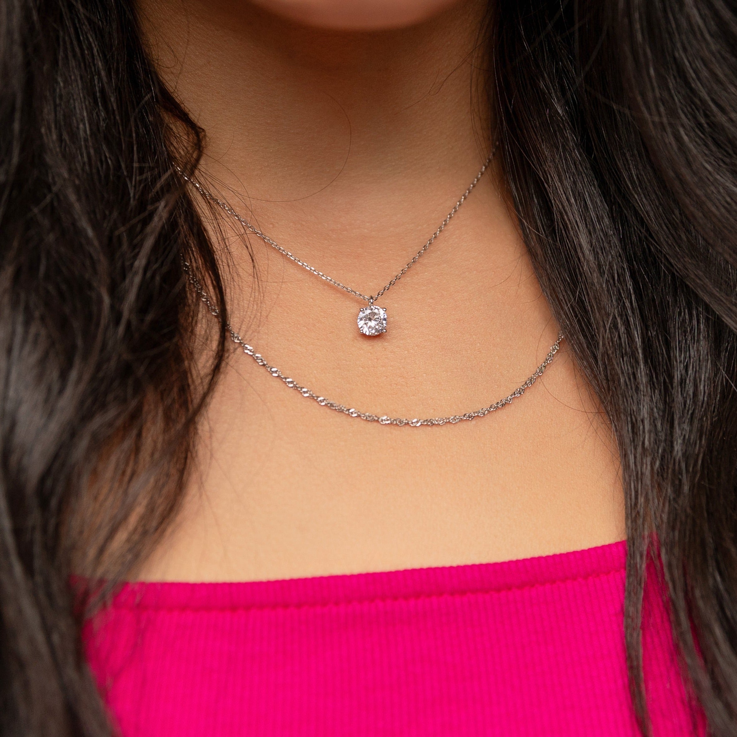 Brilliant Round Necklace - Classic and Timeless, Perfect for Everyday Wear