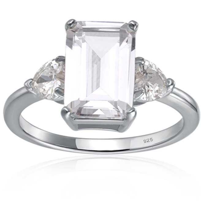 Features a 4-carat emerald-shaped stone center stone
Surrounded by 2 smaller .5 carats heart cut stones set in a prong setting
Sterling silver band with Rhodium gold plating
Available in gold and in sizes 4 through 11