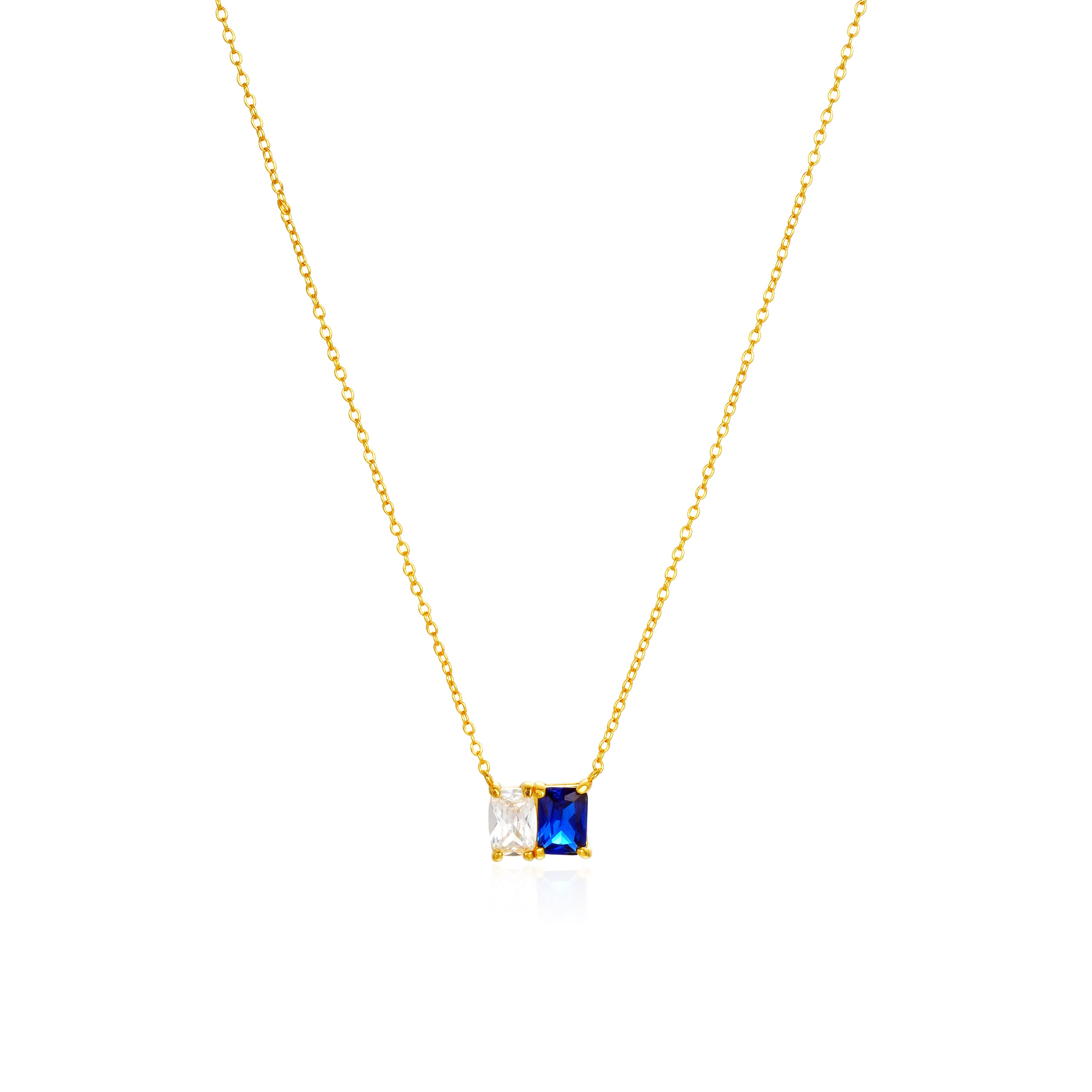 Sterling silver with blue 3A CZ stones
Plated in 18K gold
Length: 40CM + 5CM
Lead & Nickel free