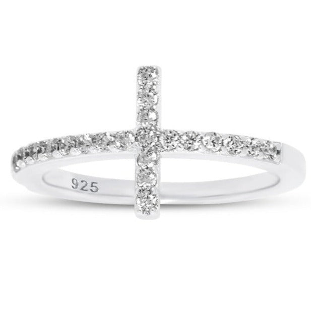 Features 26 Triple A CZ stones
Prong setting with 925 sterling silver band, plated in Rhodium
Available in sizes 3 through 12
Also available in gold